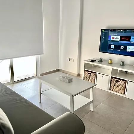 Ease Appartement Ayía Nápa